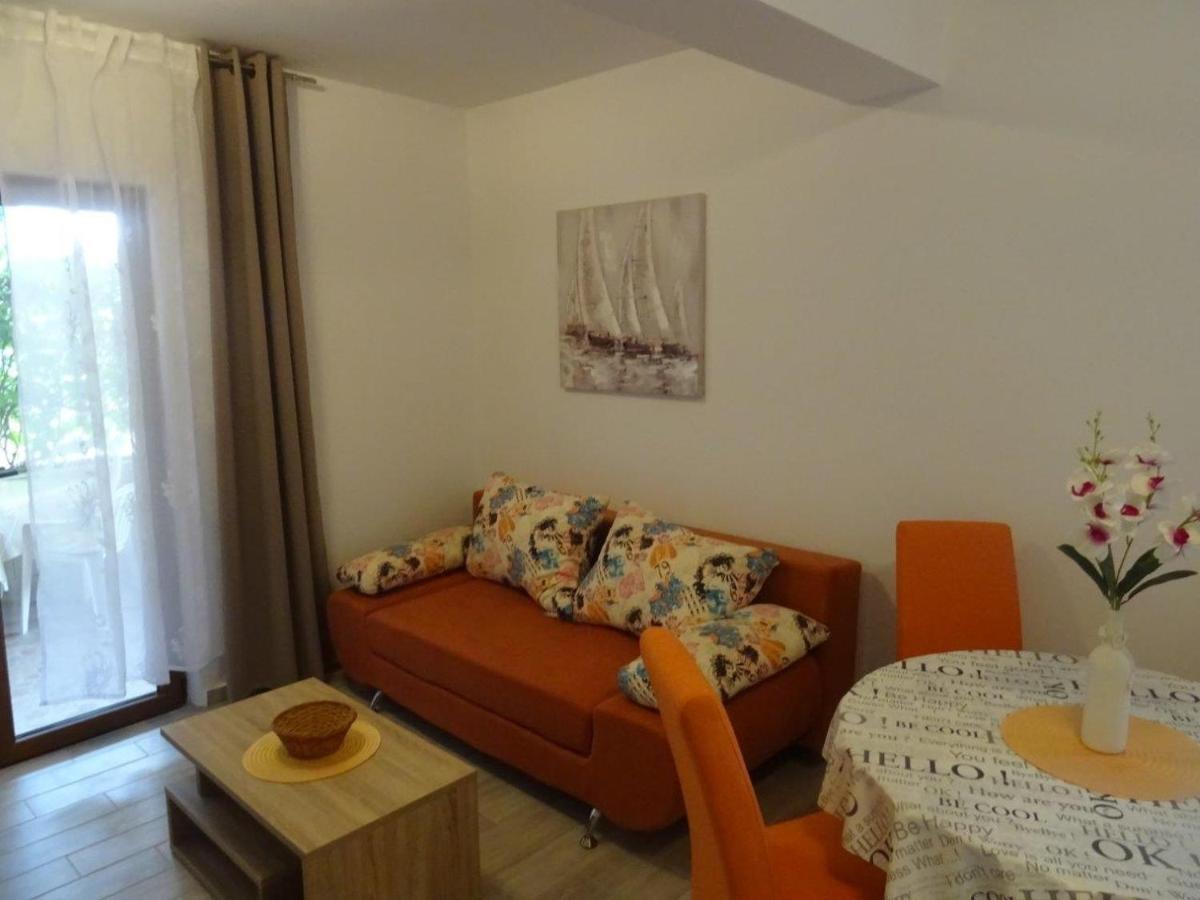 Apartments With A Parking Space Biograd Na Moru, Biograd - 860 Екстериор снимка