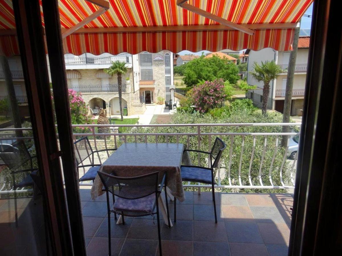 Apartments With A Parking Space Biograd Na Moru, Biograd - 860 Екстериор снимка