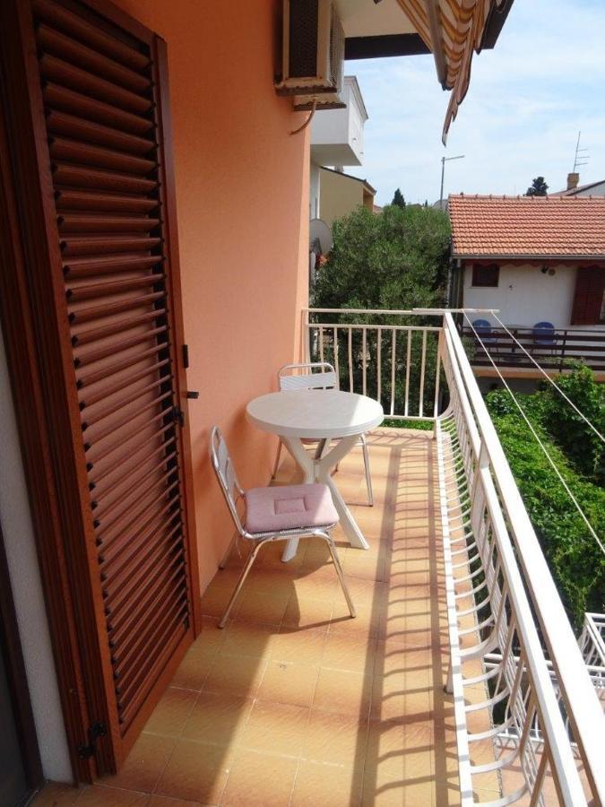 Apartments With A Parking Space Biograd Na Moru, Biograd - 860 Екстериор снимка