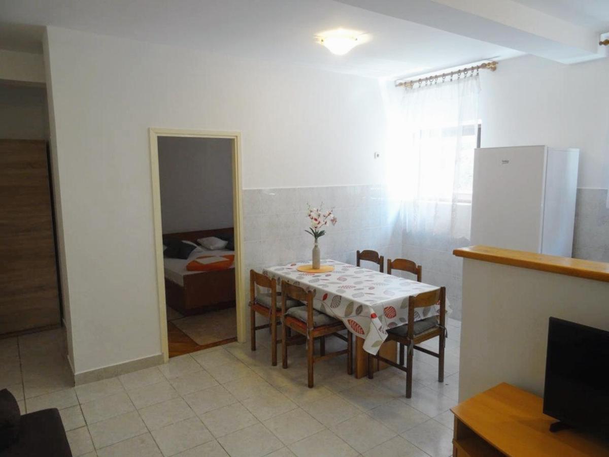 Apartments With A Parking Space Biograd Na Moru, Biograd - 860 Екстериор снимка