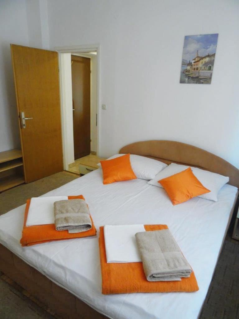 Apartments With A Parking Space Biograd Na Moru, Biograd - 860 Стая снимка
